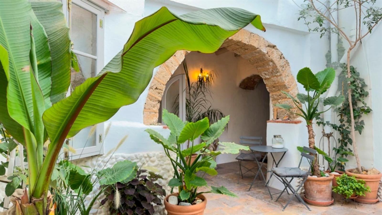 Nomadara - Boutique B&B Коін Екстер'єр фото